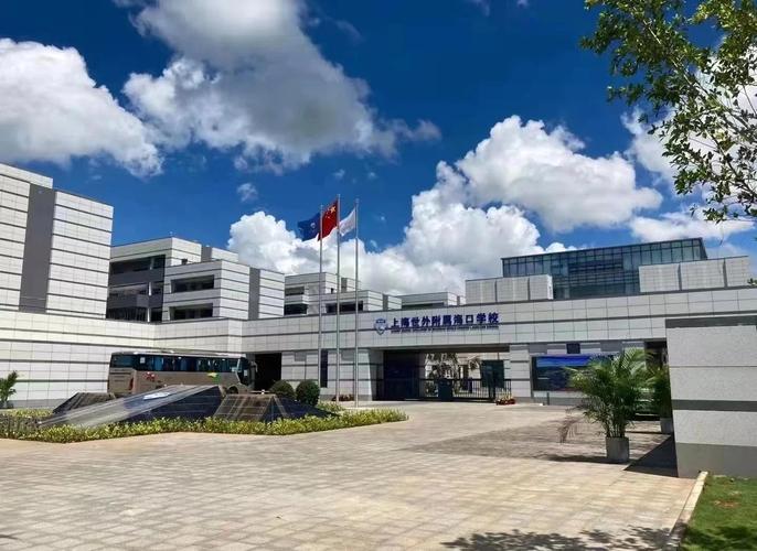 美安科技城藏绝版教育 上海世外附属海口学校学区划分范围如下: 美安